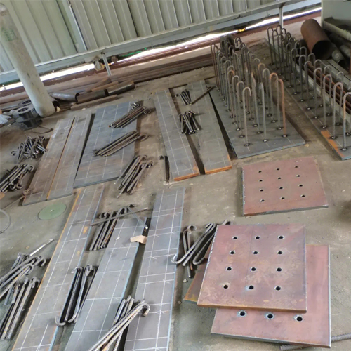 有哪些其他因素会影响晋城预埋件位置的确定？